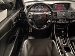 2016 Accord Thumbnail 18