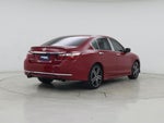 2017 Accord Thumbnail 8