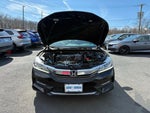 2017 Accord Thumbnail 9