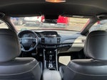 2017 Accord Thumbnail 15