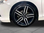 2017 Accord Thumbnail 11