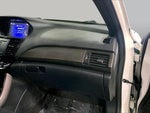 2017 Accord Thumbnail 19