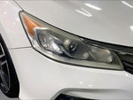 2017 Accord Thumbnail 28