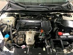 2017 Accord Thumbnail 32