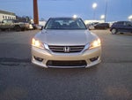 2015 Accord Thumbnail 2