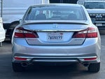 2017 Accord Thumbnail 5