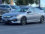 2017 Accord Thumbnail 8