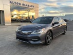 2017 Accord Thumbnail 31