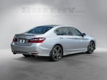 2017 Accord Thumbnail 11