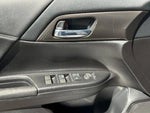 2017 Accord Thumbnail 25