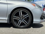 2017 Accord Thumbnail 26
