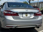 2017 Accord Thumbnail 32