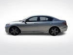 2017 Accord Thumbnail 8