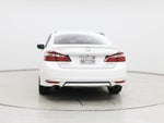 2017 Accord Thumbnail 6