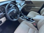 2017 Accord Thumbnail 12