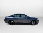 2016 Accord Thumbnail 4