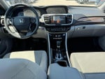 2016 Accord Thumbnail 9