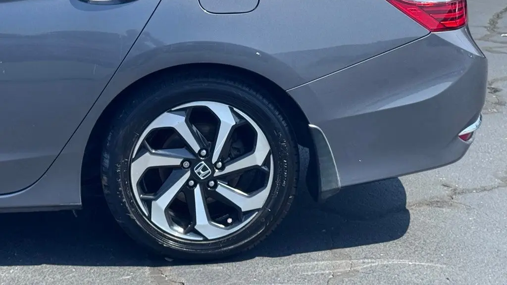 2017 Honda Accord EX