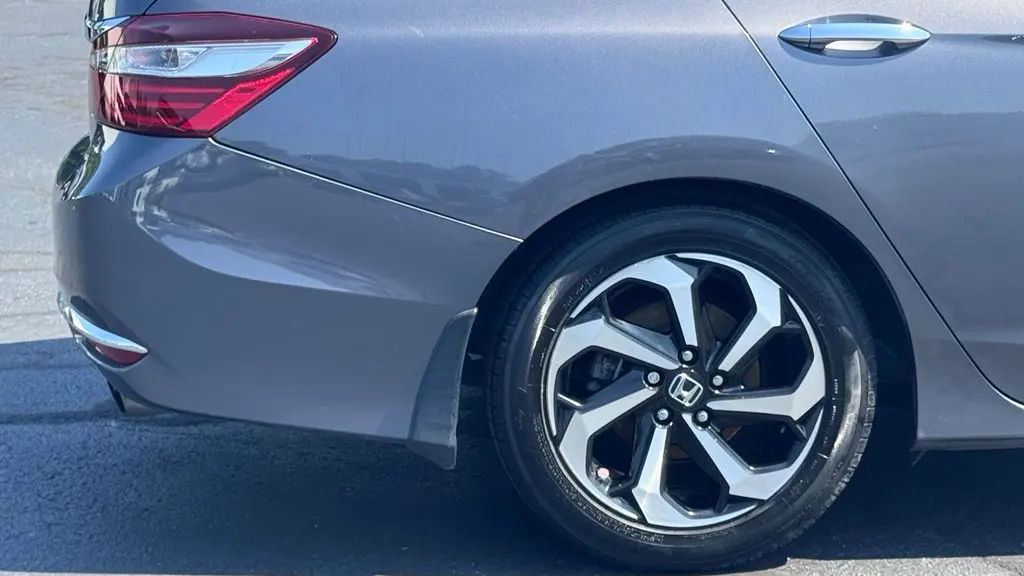 2017 Honda Accord EX
