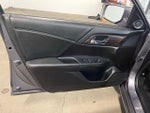 2016 Accord Thumbnail 24