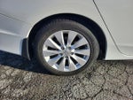 2015 Accord Thumbnail 6