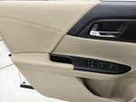 2015 Accord Thumbnail 12