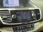 2015 Accord Thumbnail 15