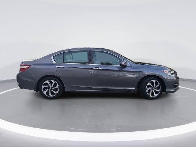 2017 Honda Accord - $17,797
