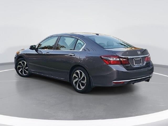 2017 Honda Accord - $17,797