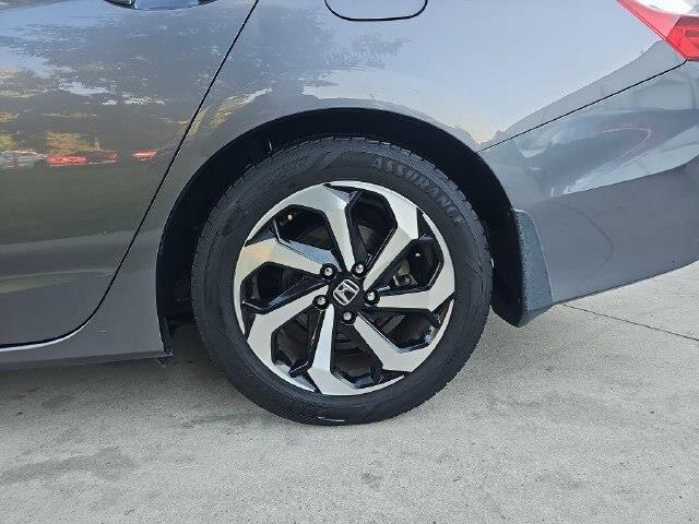 2017 Honda Accord - $17,797