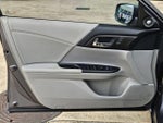 2014 Accord Thumbnail 11