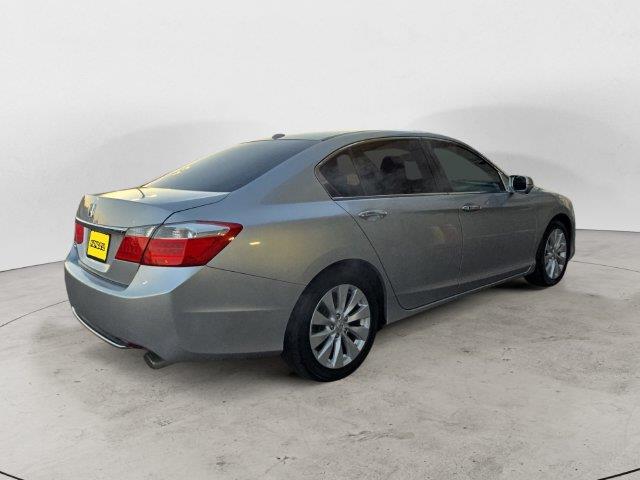 2013 Honda Accord - $14,441