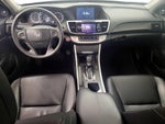 2015 Accord Thumbnail 9
