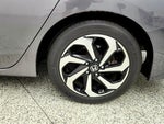 2017 Accord Thumbnail 9