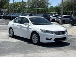 2015 Accord Thumbnail 2