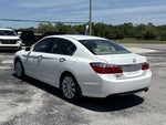 2015 Accord Thumbnail 9