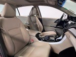 2016 Accord Thumbnail 10