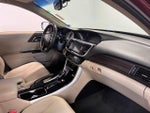 2016 Accord Thumbnail 12