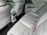 2017 Accord Thumbnail 13