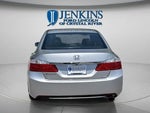 2015 Accord Thumbnail 11