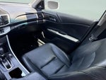 2015 Accord Thumbnail 47