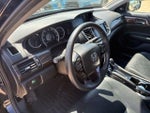 2016 Accord Thumbnail 15