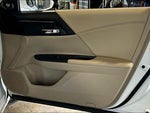 2015 Accord Thumbnail 19