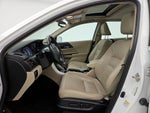 2015 Accord Thumbnail 11