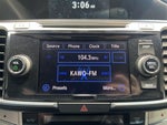 2015 Accord Thumbnail 16