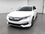 2016 Accord Thumbnail 3
