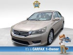 2015 Accord Thumbnail 1