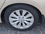 2015 Accord Thumbnail 9