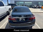 2016 Accord Thumbnail 4