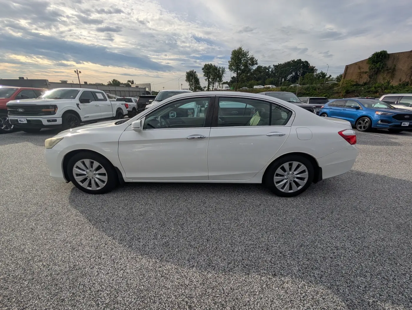 2015 Honda Accord - $11,200